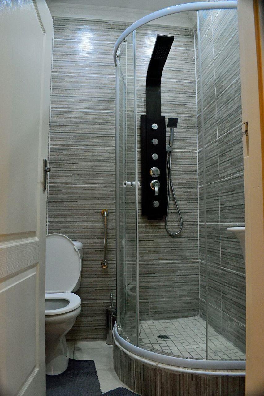 Mathlyn Guesthouse Габороне Экстерьер фото